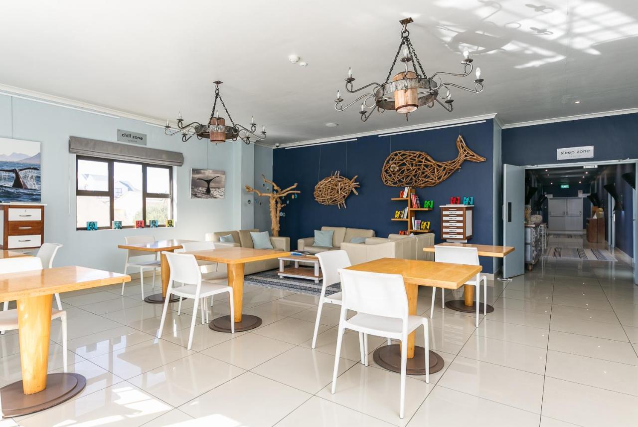 Zzzone Boutique Hostel هيرمانوس المظهر الخارجي الصورة