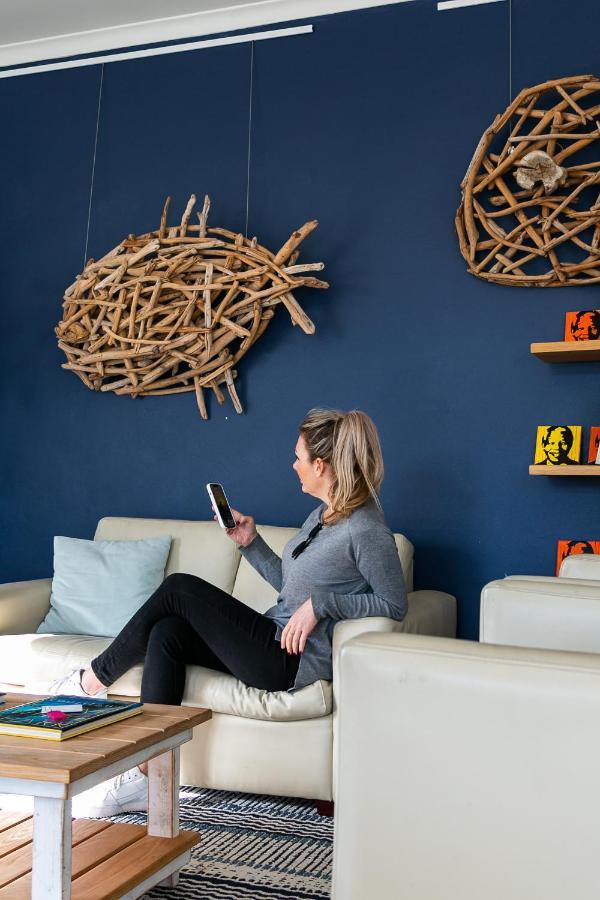 Zzzone Boutique Hostel هيرمانوس المظهر الخارجي الصورة