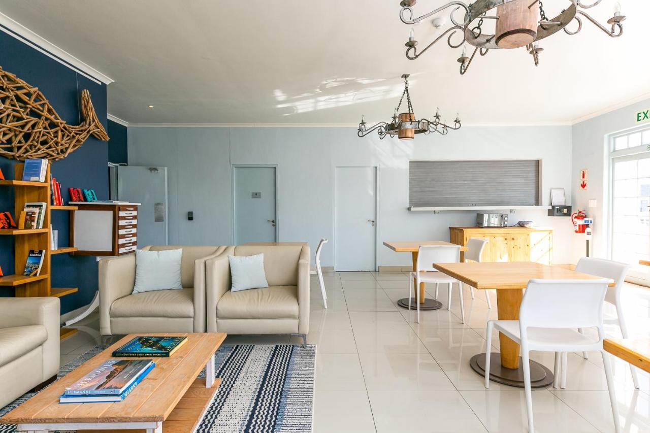 Zzzone Boutique Hostel هيرمانوس المظهر الخارجي الصورة