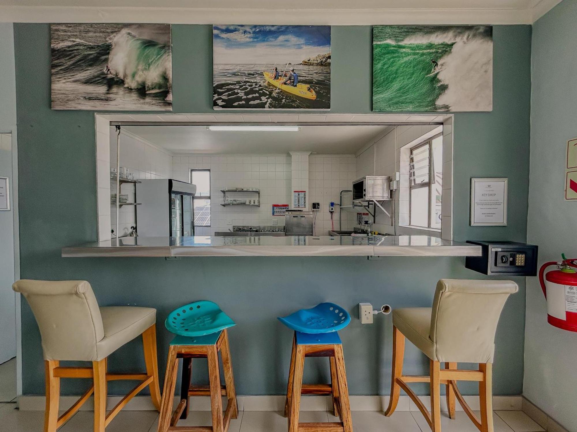 Zzzone Boutique Hostel هيرمانوس المظهر الخارجي الصورة
